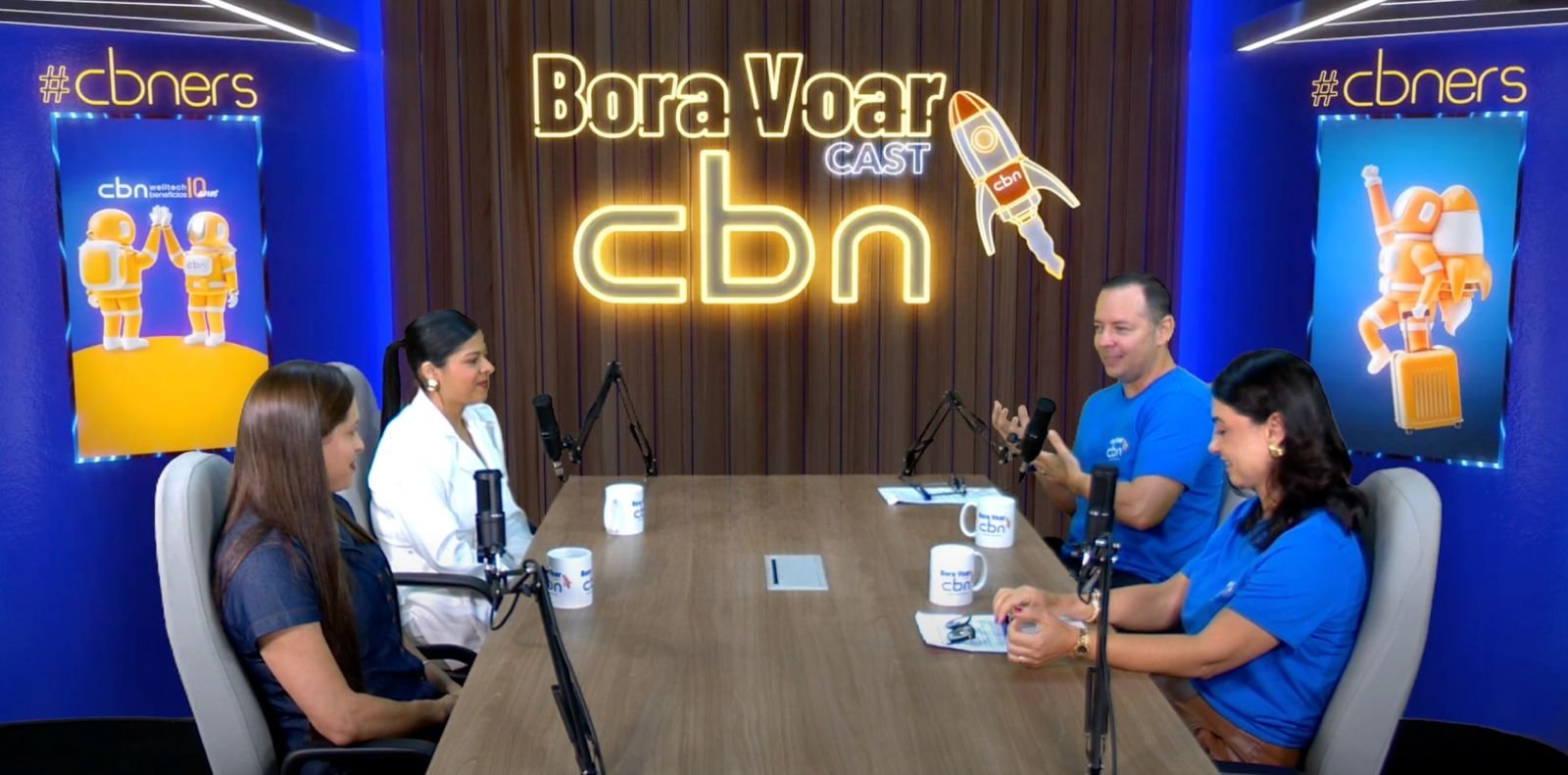 Estúdios de Vídeo/Podcast - Mesa de gravação e cenário integrado